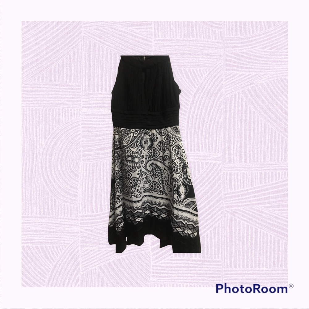 Beautiful soft size 12 dress. Black and white.